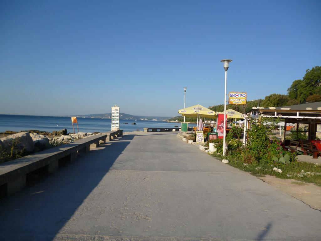 Olimpia Supersnab Hotel Balchik Exterior foto