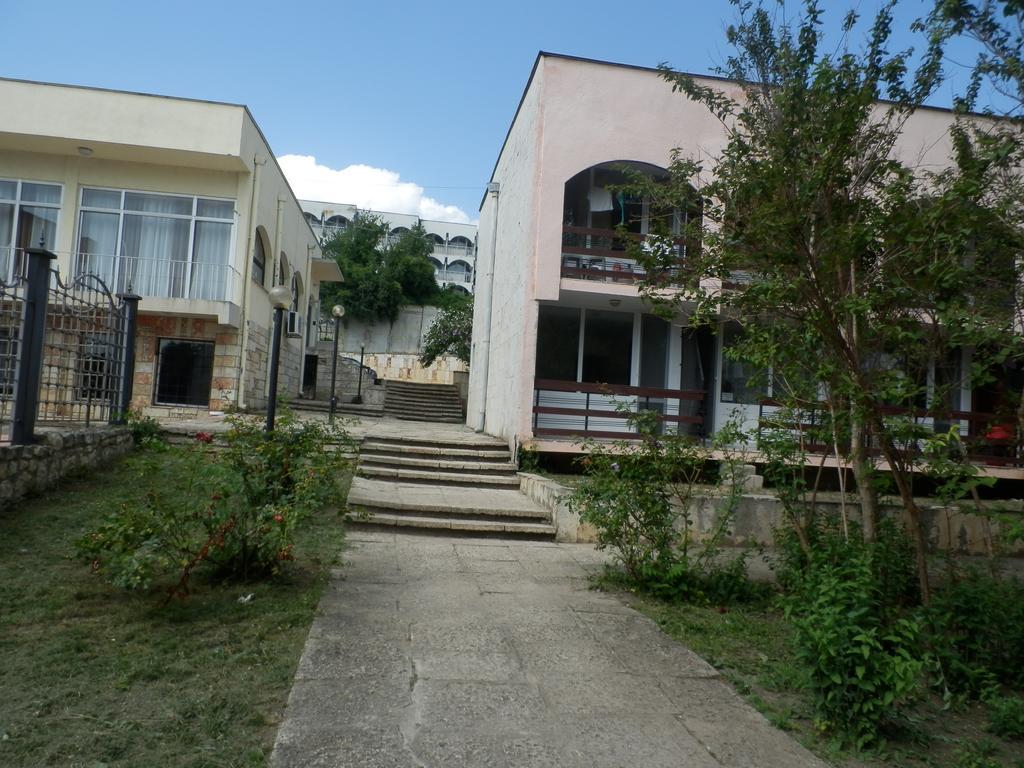 Olimpia Supersnab Hotel Balchik Exterior foto