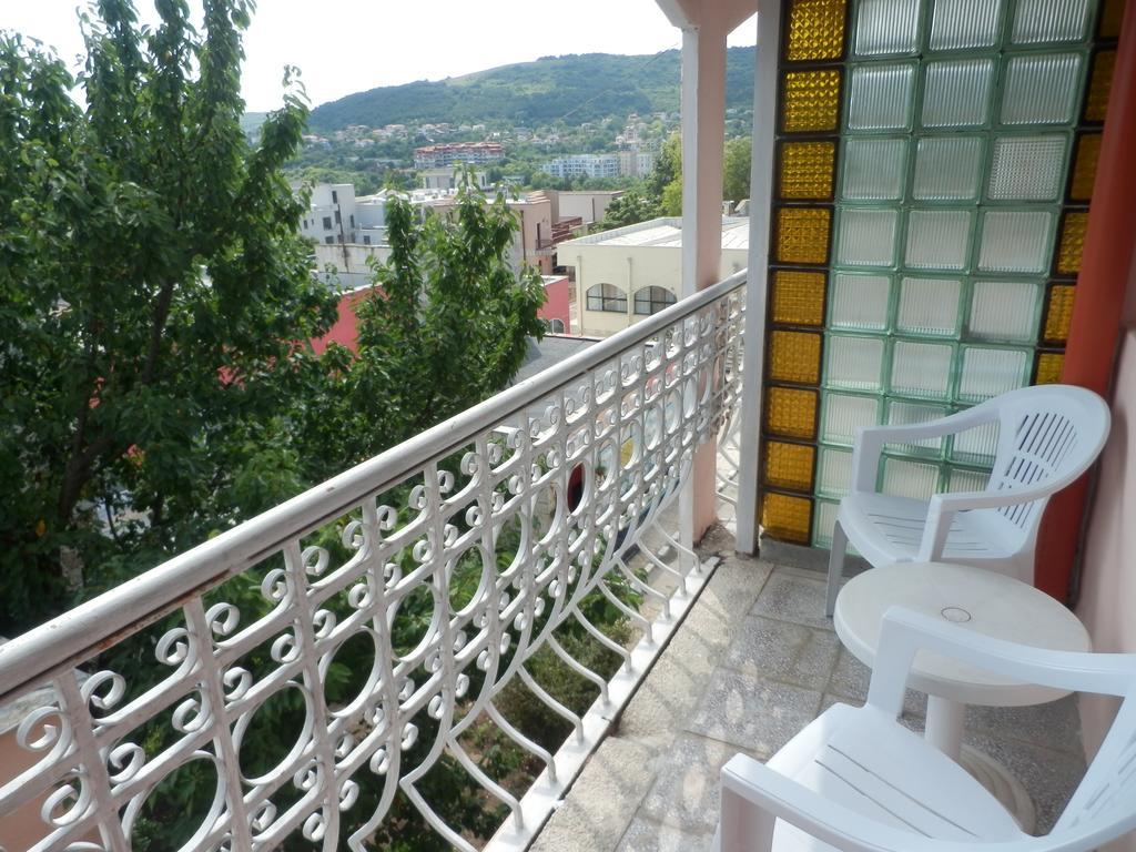 Olimpia Supersnab Hotel Balchik Exterior foto
