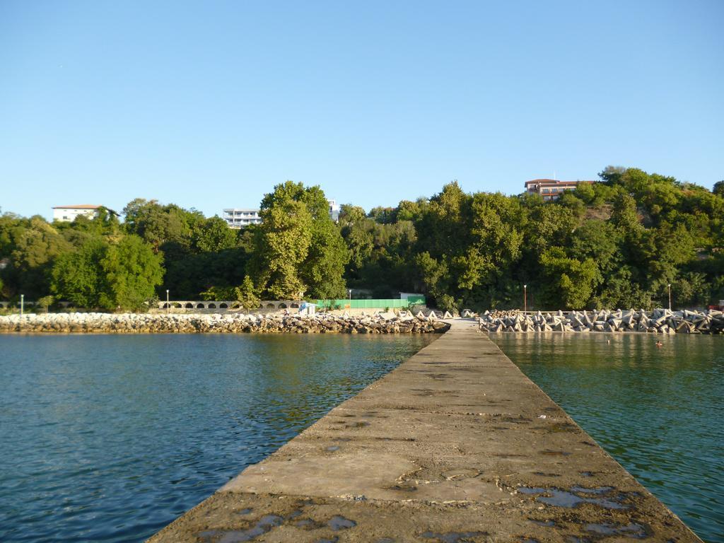 Olimpia Supersnab Hotel Balchik Exterior foto