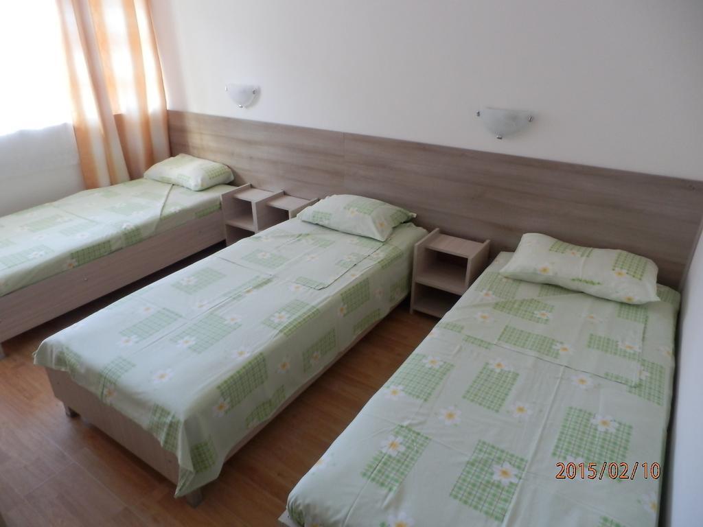 Olimpia Supersnab Hotel Balchik Habitación foto